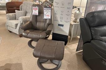 Couch & Co Medium Swivel Chair & Stool