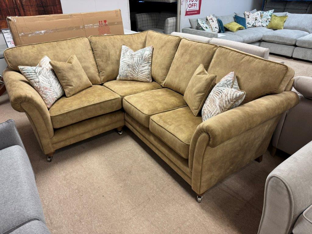 FK Corner Group 2m x 2.4m