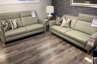 Rom Tamour 2 x 2m Sofas